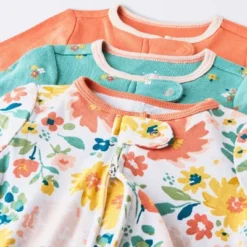 Baby Girls' Layette Garden Gifting Bundle - Cloud Island™ Floral -Baby Products Series GUEST 28344a3a f29b 498d 8aee 6fdd370b79a5