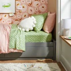 Dotted Microfiber Kids' Sheet Set - Pillowfort™ -Baby Products Series GUEST 4bcff8b5 cbe1 442f 8f69 a62de108f3b1