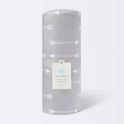 Plush Velboa Baby Blanket Arrows - Cloud Island™ Gray -Baby Products Series GUEST 4c858ce8 bd80 4e1a aa02 f98ff2e5ca06