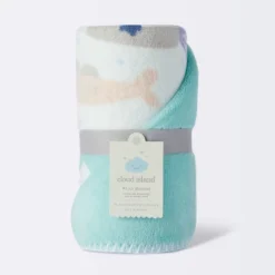 Plush Baby Blanket - Fish - Cloud Island™ -Baby Products Series GUEST e634ca46 f9cc 4a8d 8134 63391c860b05